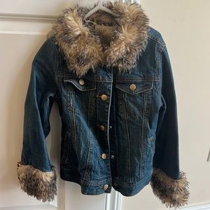 Children’s Place size 5/6 Jean jacket with cheetah fur